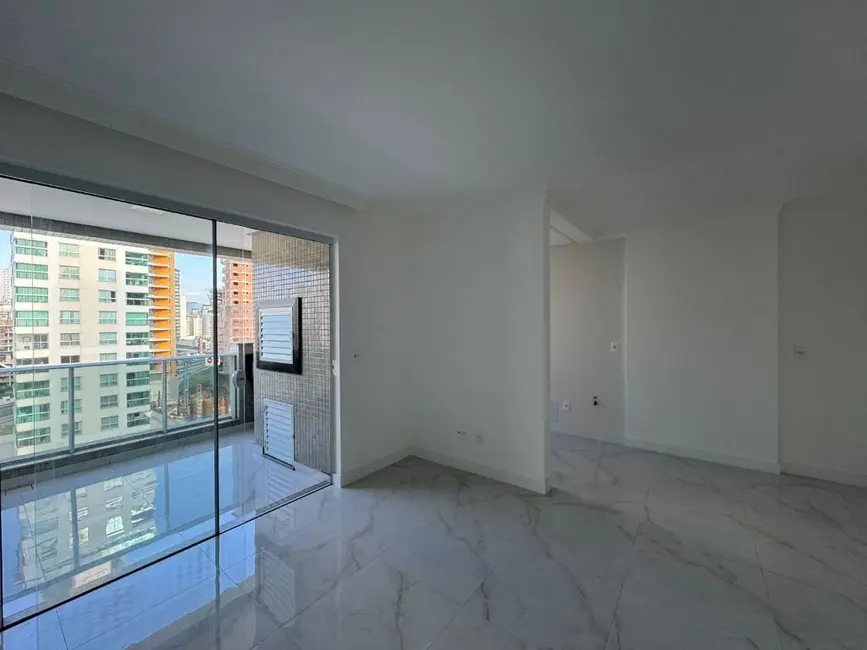 Foto 4 de Apartamento com 2 quartos à venda, 70m2 em Itapema - SC