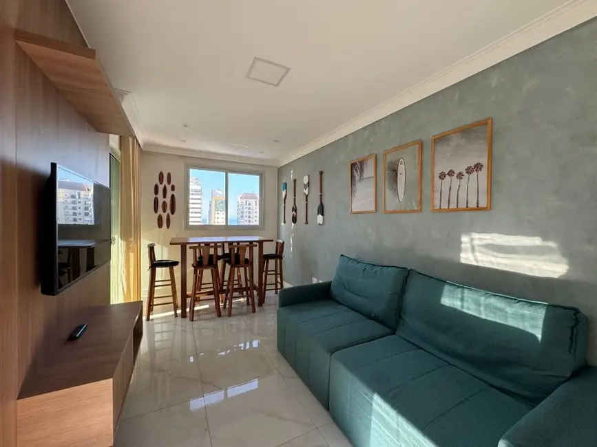 Foto 3 de Apartamento com 2 quartos à venda, 70m2 em Itapema - SC