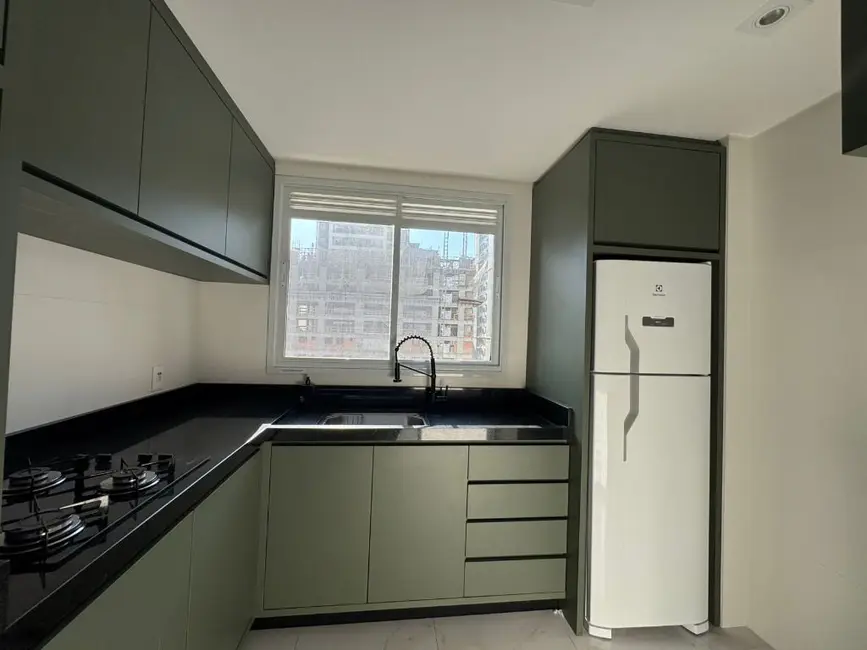 Foto 5 de Apartamento com 2 quartos à venda, 70m2 em Itapema - SC