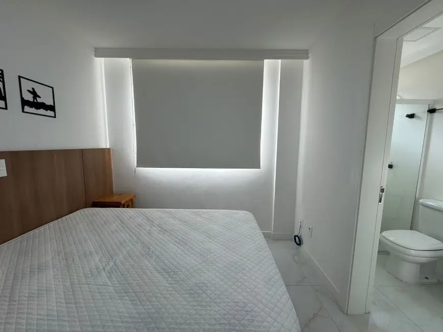 Foto 8 de Apartamento com 2 quartos à venda, 70m2 em Itapema - SC