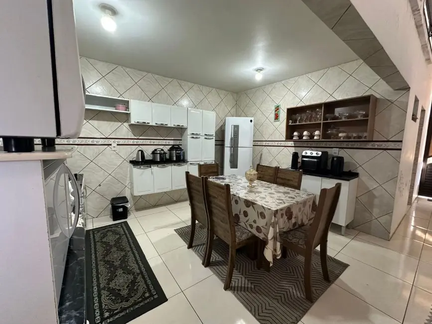 Foto 4 de Casa com 5 quartos à venda, 300m2 em Centro, Navegantes - SC