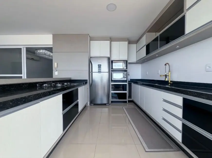 Foto 6 de Apartamento com 3 quartos à venda, 157m2 em Gravatá, Navegantes - SC