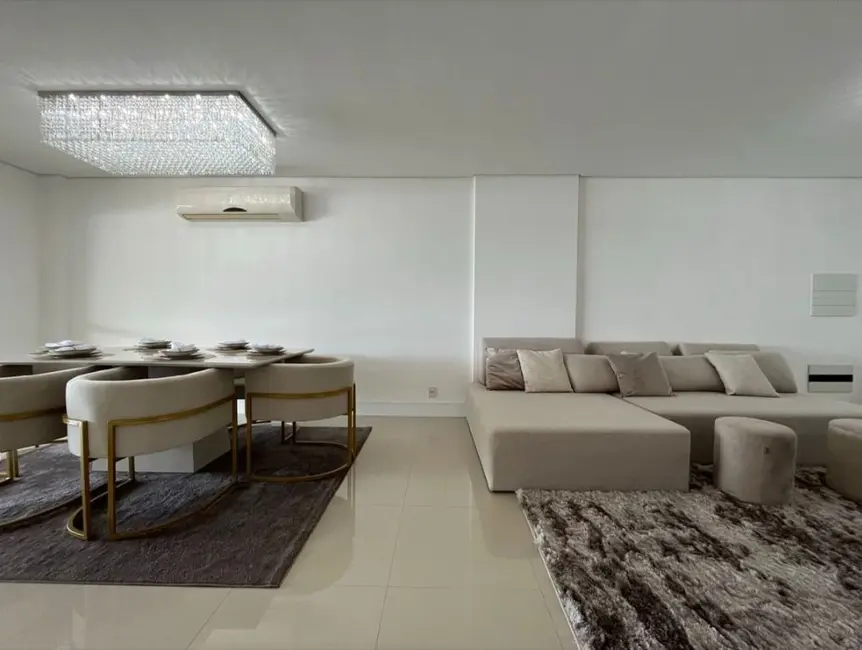 Foto 4 de Apartamento com 3 quartos à venda, 157m2 em Gravatá, Navegantes - SC