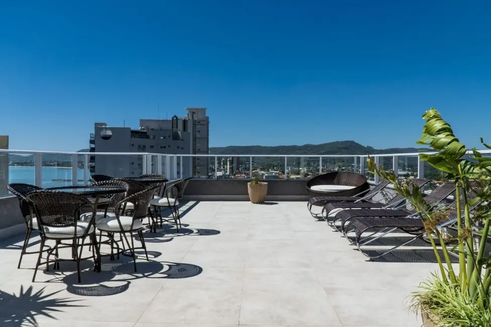 Foto 2 de Apartamento com 3 quartos à venda, 156m2 em Centro, Balneario Picarras - SC