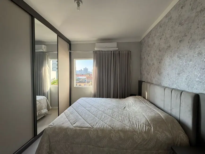 Foto 7 de Apartamento com 3 quartos à venda, 95m2 em Gravatá, Navegantes - SC