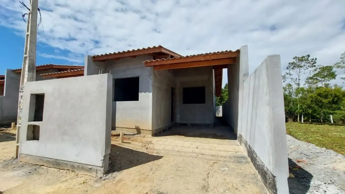 Casa com 3 quartos à venda, 150m2 em Meia Praia, Navegantes - SC - imagem 2 Foto 2 de Casa com 3 quartos à venda, 150m2 em Meia Praia, Navegantes - SC
