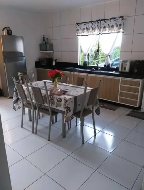 Casa com 4 quartos à venda, 386m2 em Centro, Ilhota - SC - imagem 6 Foto 6 de Casa com 4 quartos à venda, 386m2 em Centro, Ilhota - SC