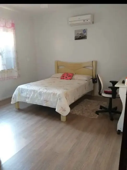 Casa com 4 quartos à venda, 386m2 em Centro, Ilhota - SC - imagem 8 Foto 8 de Casa com 4 quartos à venda, 386m2 em Centro, Ilhota - SC