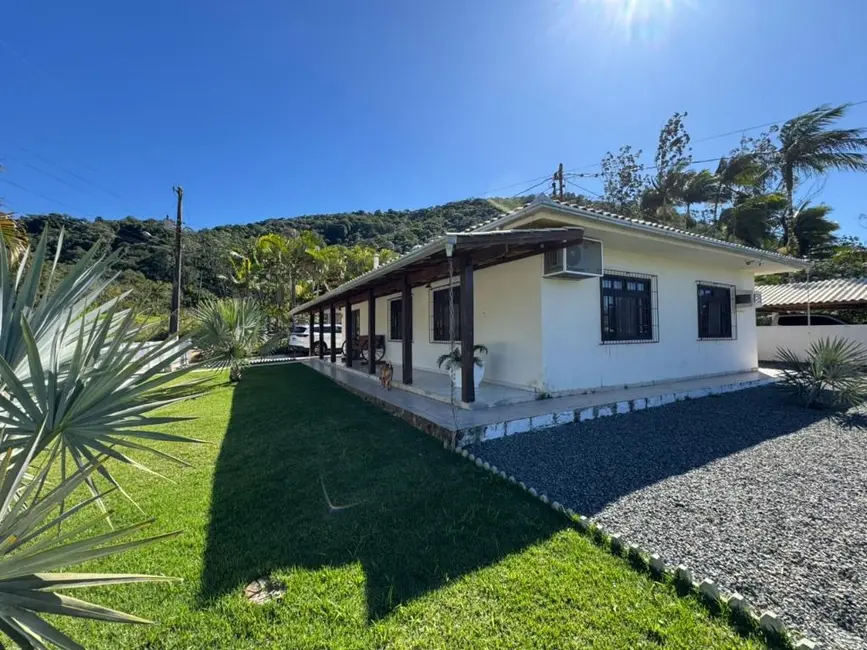 Foto 3 de Sítio / Rancho com 4 quartos à venda, 3200m2 em Luiz Alves - SC