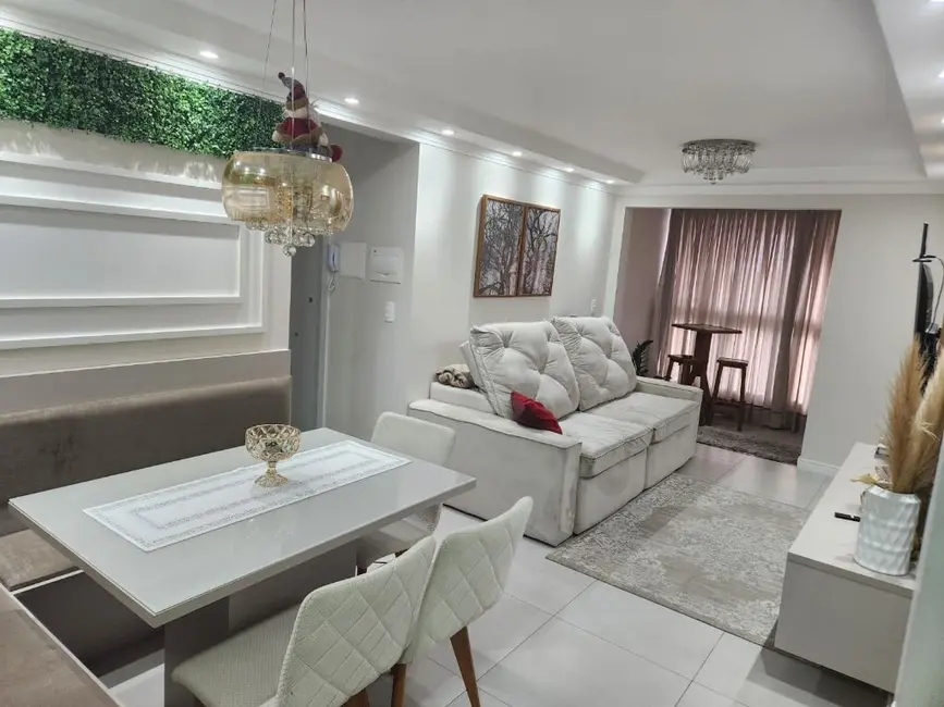 Foto 1 de Apartamento com 2 quartos à venda, 70m2 em Centro, Navegantes - SC