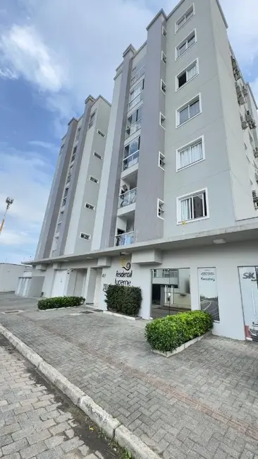 Apartamento com 2 quartos à venda, 64m2 em Centro, Navegantes - SC - imagem 1 Foto 1 de Apartamento com 2 quartos à venda, 64m2 em Centro, Navegantes - SC