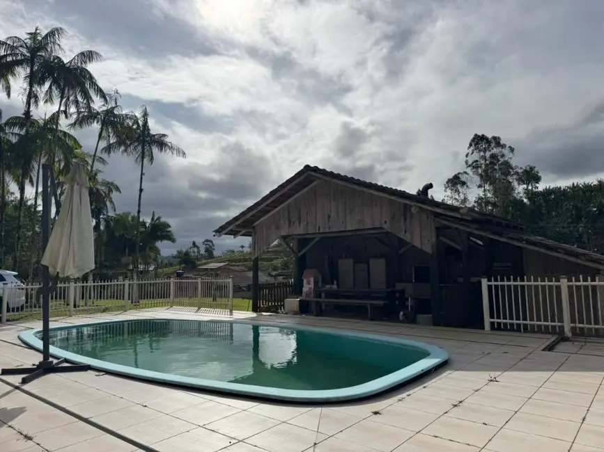 Foto 2 de Sítio / Rancho com 3 quartos à venda, 8951m2 em Centro, Balneario Picarras - SC