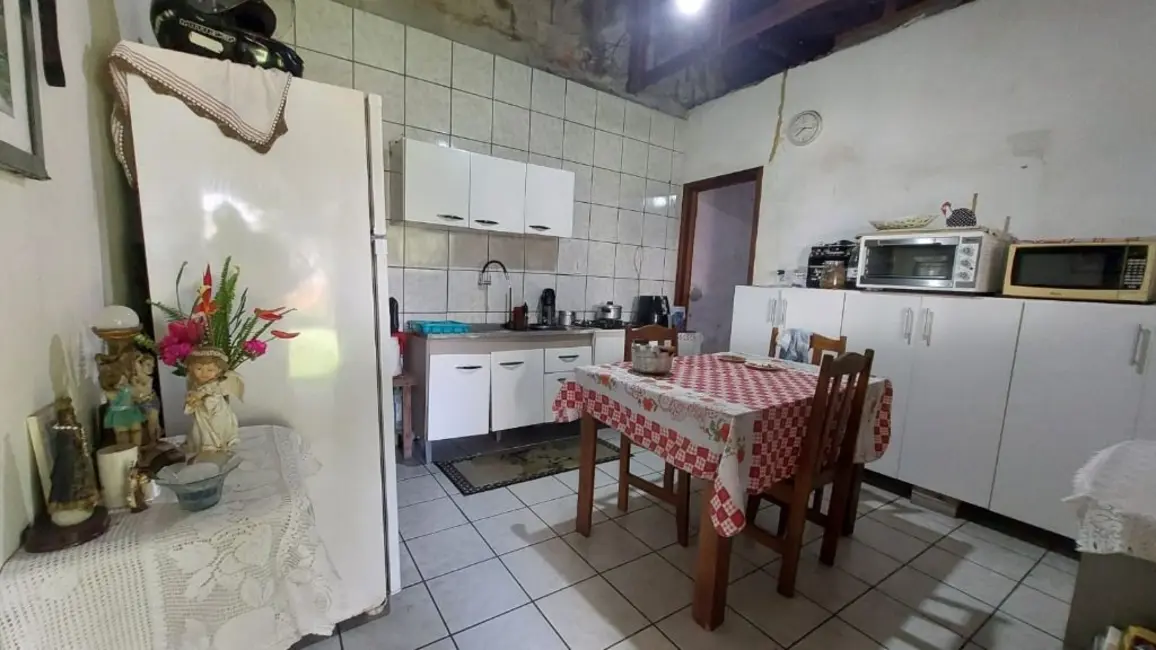 Casa com 2 quartos à venda, 280m2 em Machados, Navegantes - SC - imagem 6 Foto 6 de Casa com 2 quartos à venda, 280m2 em Machados, Navegantes - SC