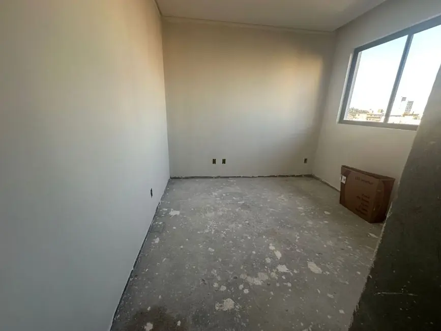 Foto 6 de Apartamento com 2 quartos à venda, 81m2 em Centro, Navegantes - SC