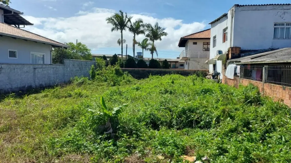 Foto 6 de Terreno / Lote à venda, 300m2 em Meia Praia, Navegantes - SC