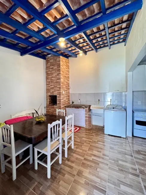 Casa com 3 quartos à venda, 221m2 em Gravatá, Navegantes - SC - imagem 5 Foto 5 de Casa com 3 quartos à venda, 221m2 em Gravatá, Navegantes - SC