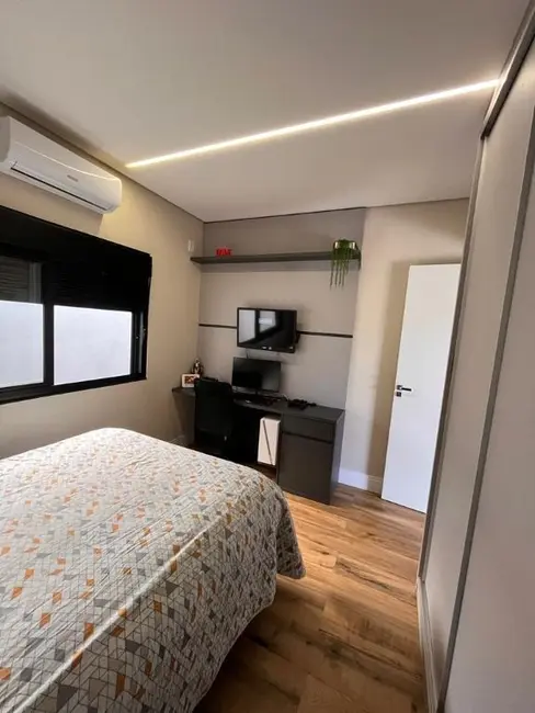 Foto 7 de Casa com 2 quartos à venda, 350m2 em Meia Praia, Navegantes - SC