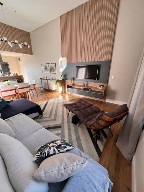 Foto 8 de Casa com 2 quartos à venda, 350m2 em Meia Praia, Navegantes - SC