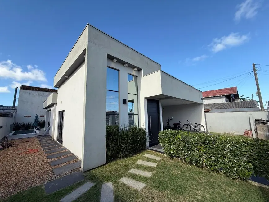 Foto 1 de Casa com 2 quartos à venda, 350m2 em Meia Praia, Navegantes - SC