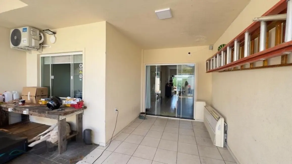 Foto 1 de Casa com 2 quartos à venda, 136m2 em Centro, Navegantes - SC