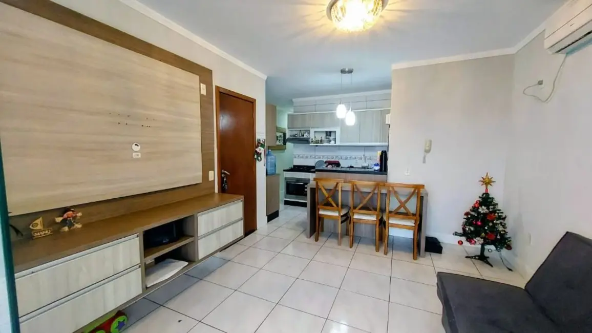 Foto 8 de Apartamento com 2 quartos à venda, 67m2 em Centro, Navegantes - SC
