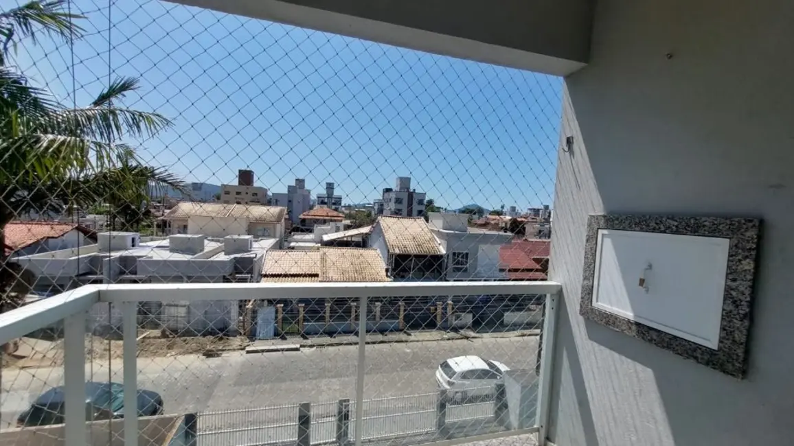 Foto 2 de Apartamento com 2 quartos à venda, 67m2 em Centro, Navegantes - SC