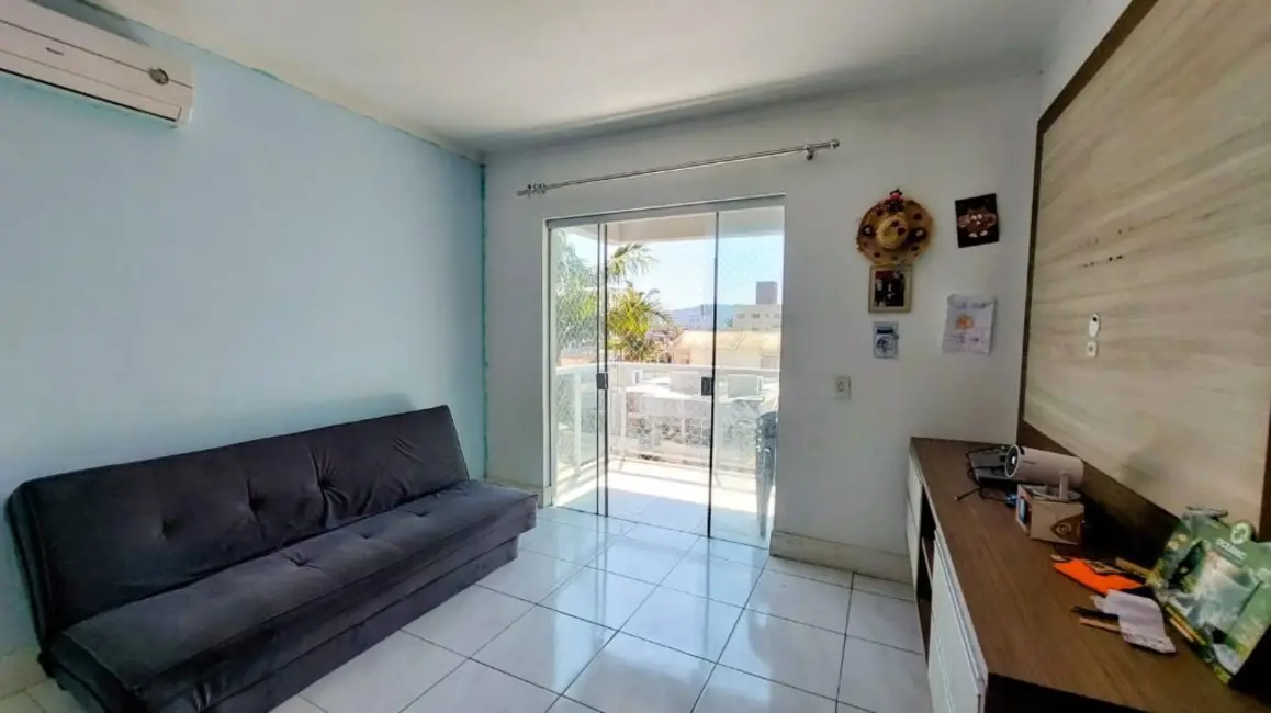 Foto 5 de Apartamento com 2 quartos à venda, 67m2 em Centro, Navegantes - SC