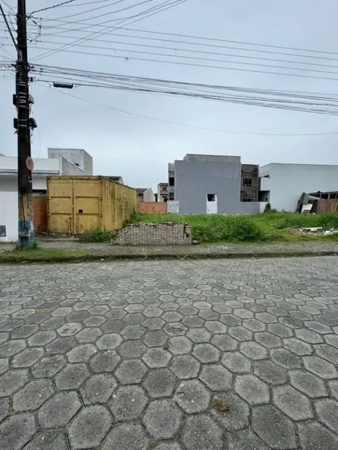 Foto 1 de Terreno / Lote à venda, 240m2 em Machados, Navegantes - SC