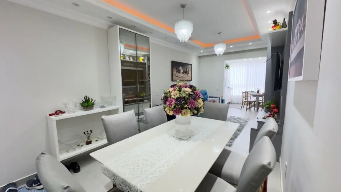 Foto 3 de Apartamento com 2 quartos à venda, 70m2 em Gravatá, Navegantes - SC