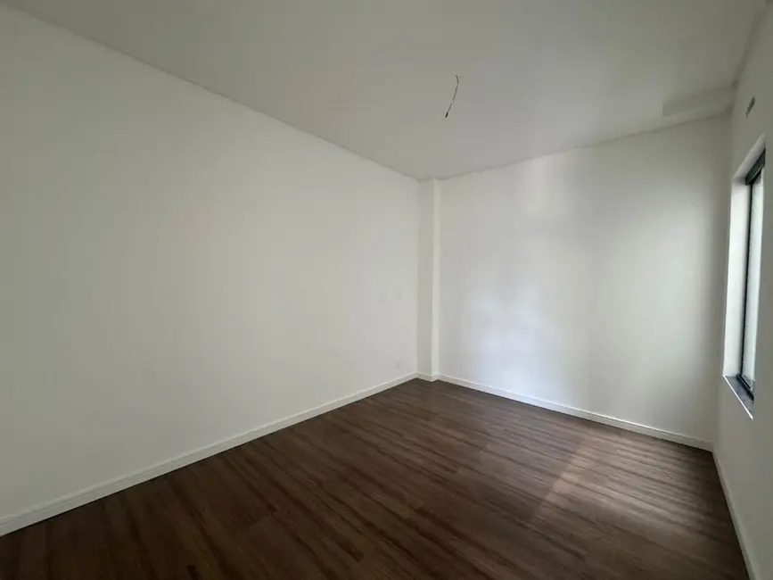 Foto 7 de Sobrado com 3 quartos à venda, 173m2 em Centro, Navegantes - SC