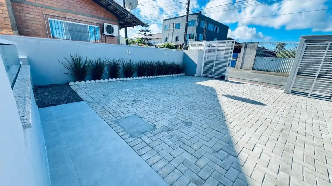 Foto 2 de Apartamento com 2 quartos à venda, 70m2 em Meia Praia, Navegantes - SC