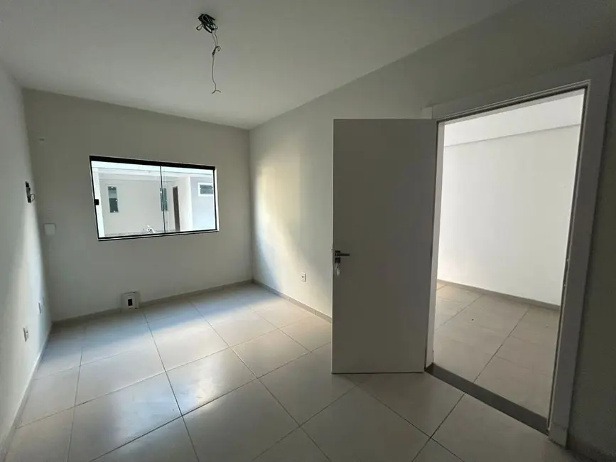 Foto 5 de Sobrado com 2 quartos à venda, 93m2 em Centro, Navegantes - SC