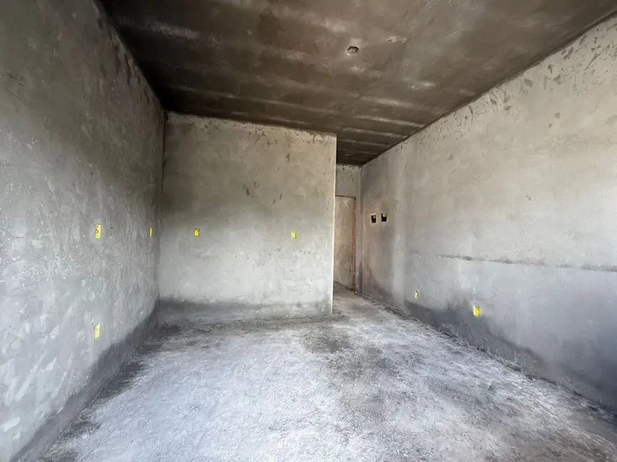 Foto 3 de Casa com 1 quarto à venda, 68m2 em Meia Praia, Navegantes - SC