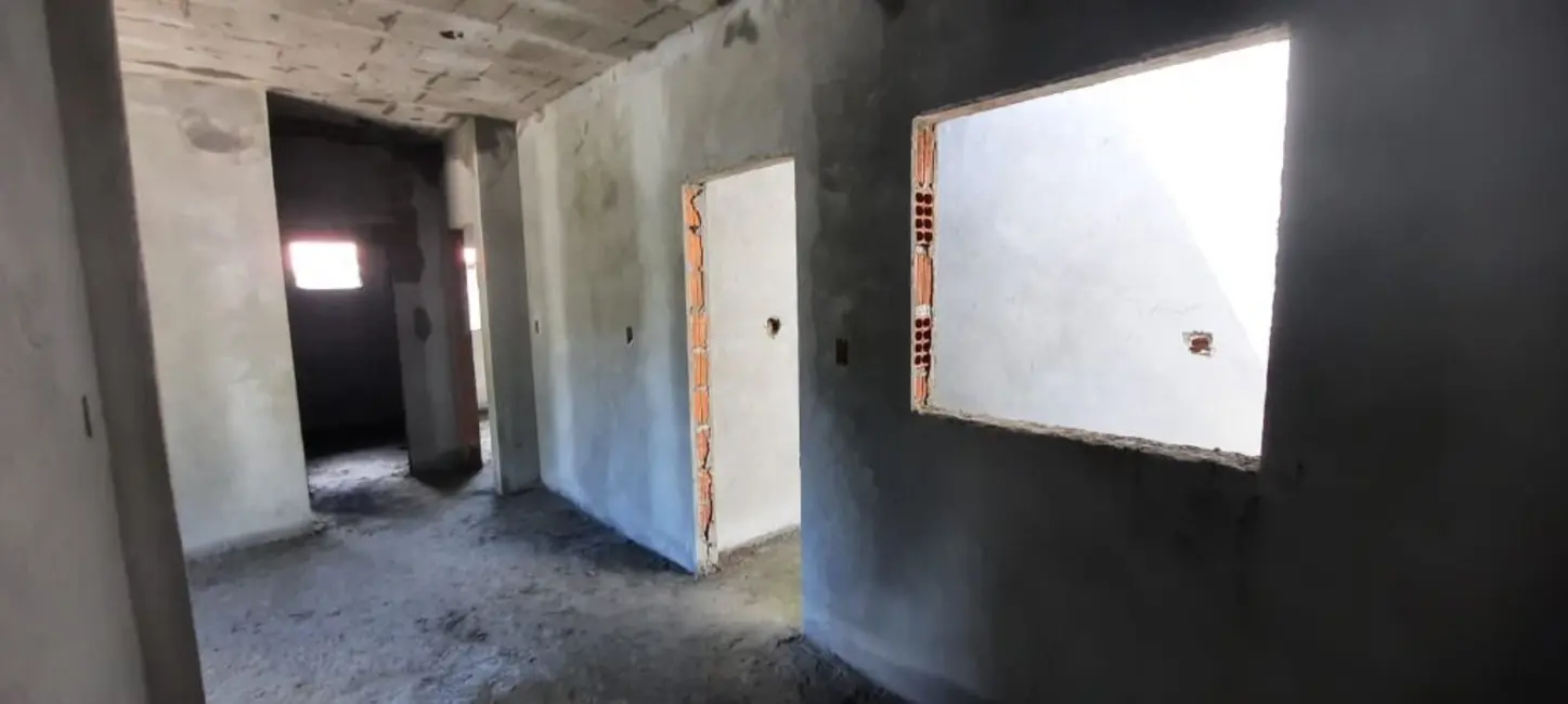 Foto 2 de Casa com 2 quartos à venda, 87m2 em Meia Praia, Navegantes - SC