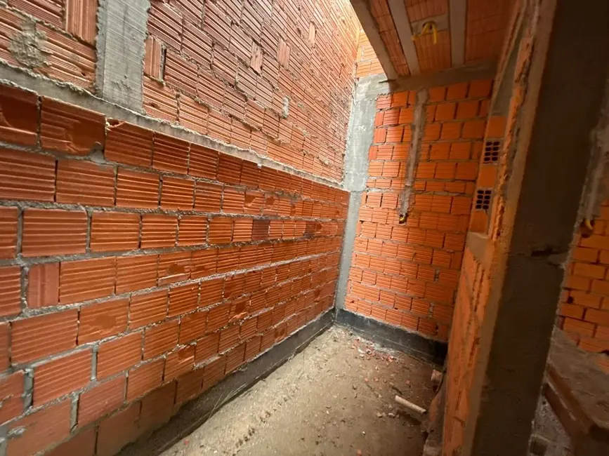 Foto 4 de Casa com 2 quartos à venda, 87m2 em Meia Praia, Navegantes - SC