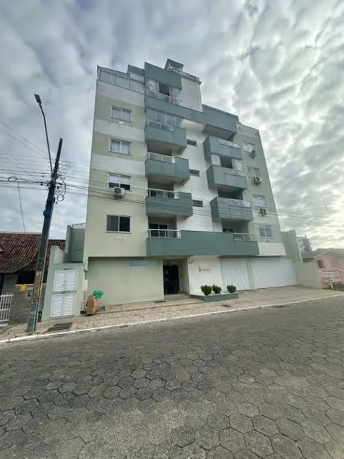 Foto 1 de Apartamento com 2 quartos à venda, 81m2 em Gravatá, Navegantes - SC