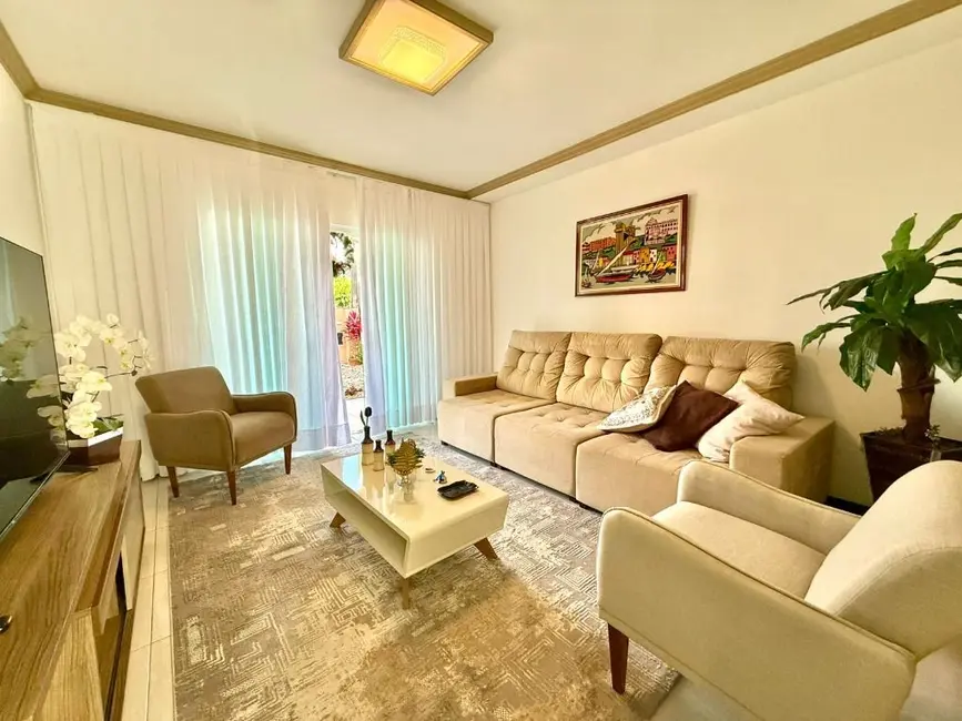 Foto 6 de Casa com 3 quartos à venda, 393m2 em Gravatá, Navegantes - SC