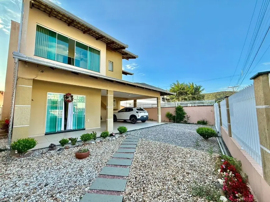 Foto 2 de Casa com 3 quartos à venda, 393m2 em Gravatá, Navegantes - SC