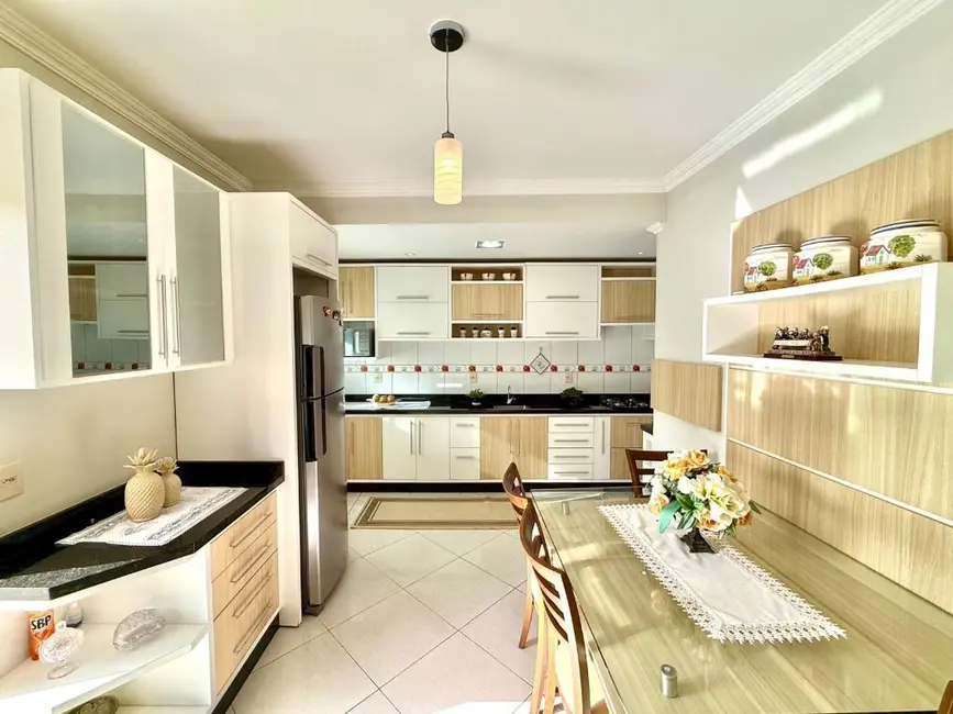 Foto 3 de Casa com 3 quartos à venda, 393m2 em Gravatá, Navegantes - SC