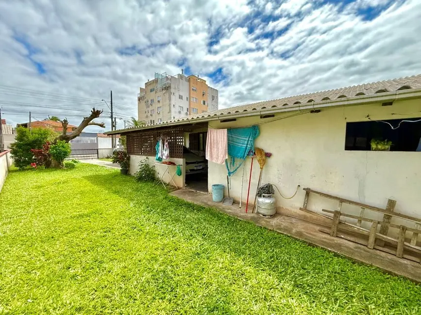 Foto 9 de Casa com 2 quartos à venda, 300m2 em Gravatá, Navegantes - SC