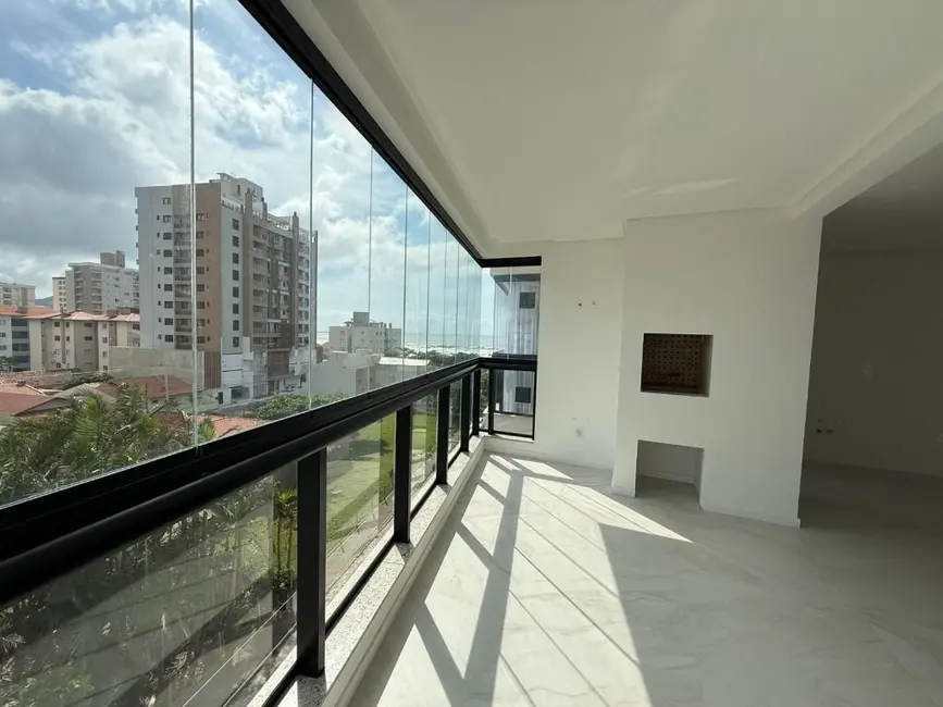 Foto 1 de Apartamento com 3 quartos à venda, 107m2 em Gravatá, Navegantes - SC