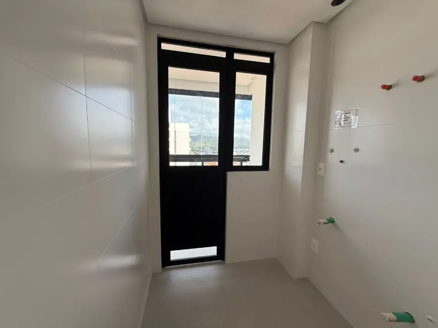 Foto 4 de Apartamento com 3 quartos à venda, 96m2 em Gravatá, Navegantes - SC