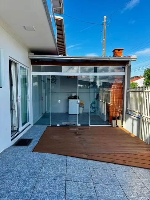 Foto 2 de Casa com 2 quartos à venda, 130m2 em Centro, Navegantes - SC