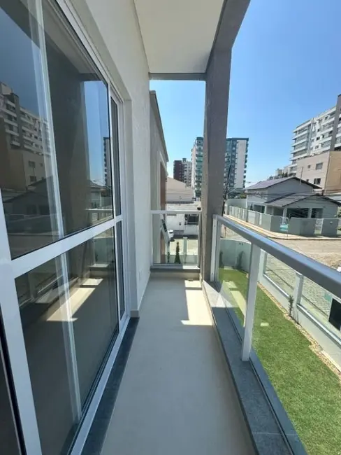 Foto 3 de Casa com 3 quartos à venda, 150m2 em Meia Praia, Navegantes - SC