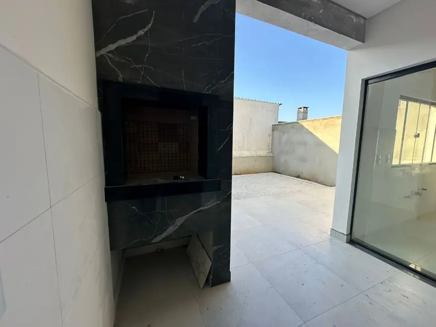 Foto 8 de Casa com 3 quartos à venda, 150m2 em Meia Praia, Navegantes - SC