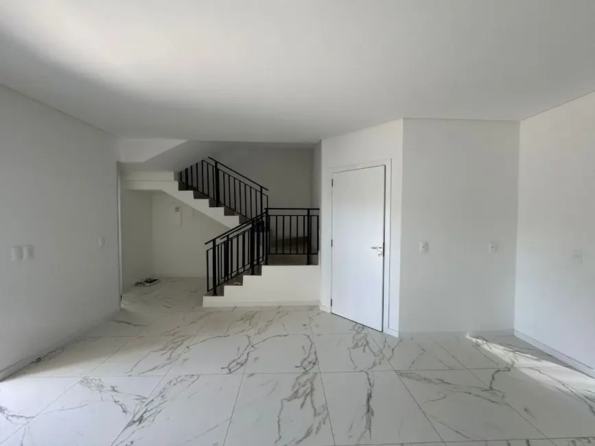 Foto 2 de Casa com 3 quartos à venda, 173m2 em Centro, Navegantes - SC