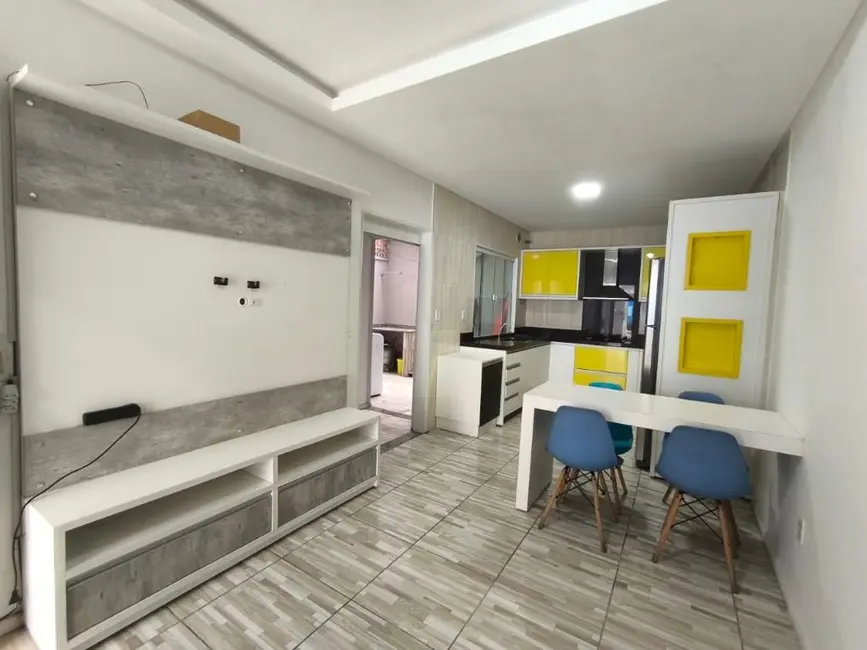 Foto 8 de Casa com 4 quartos à venda, 112m2 em Centro, Navegantes - SC