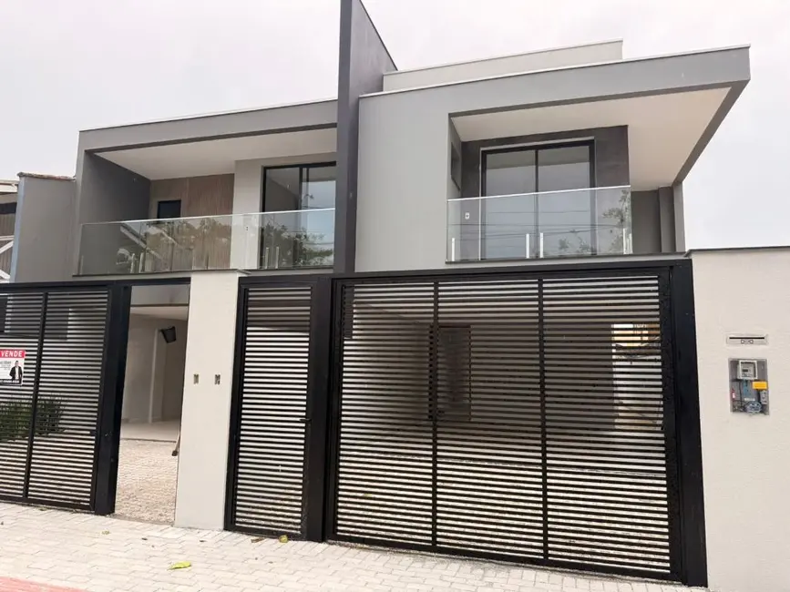 Foto 4 de Casa com 3 quartos à venda, 150m2 em Meia Praia, Navegantes - SC