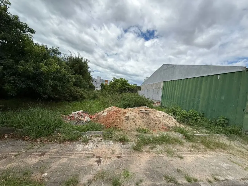 Foto 1 de Terreno / Lote à venda, 300m2 em Meia Praia, Navegantes - SC