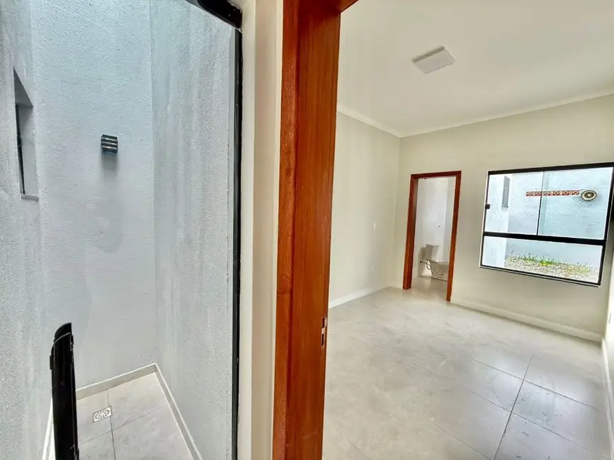 Foto 9 de Casa com 2 quartos à venda, 120m2 em Gravatá, Navegantes - SC